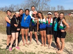 Saint Ursula Crew Members Celebrate Award Winning Season with Cincinnati Junior Rowing Club